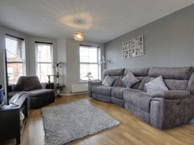 Read more about 2 bedroom Apartment